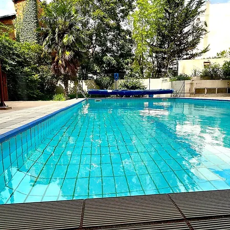 Studio Des Apartment